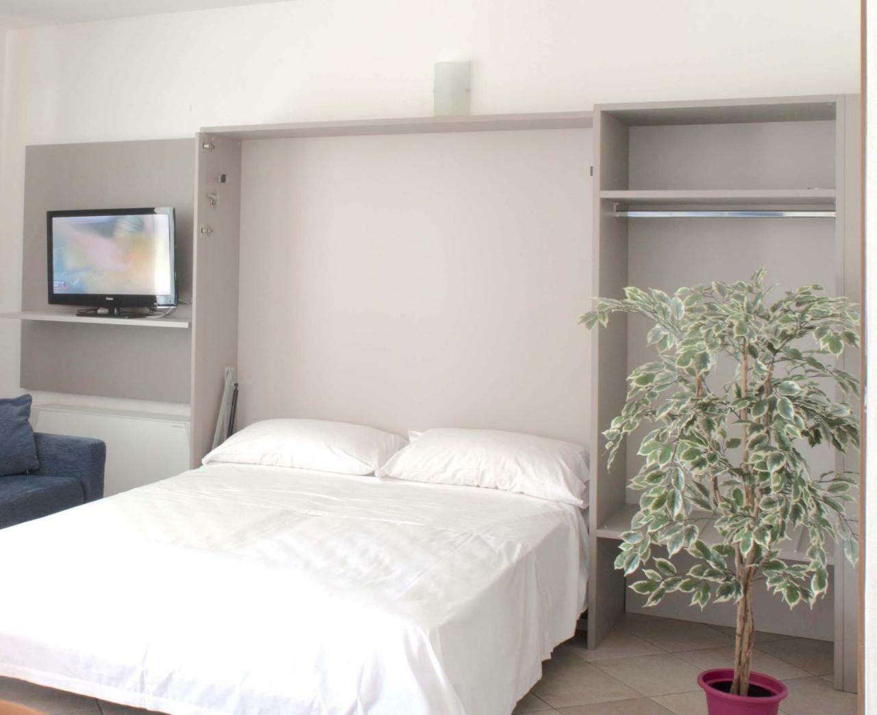 Relais Rosa Dei Venti -Ciao Vacanze- Moniga del Garda ภายนอก รูปภาพ