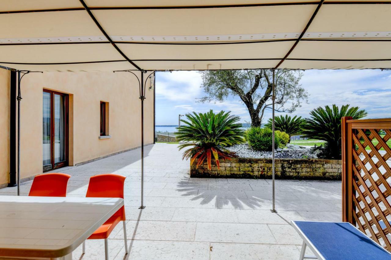 Relais Rosa Dei Venti -Ciao Vacanze- Moniga del Garda ภายนอก รูปภาพ