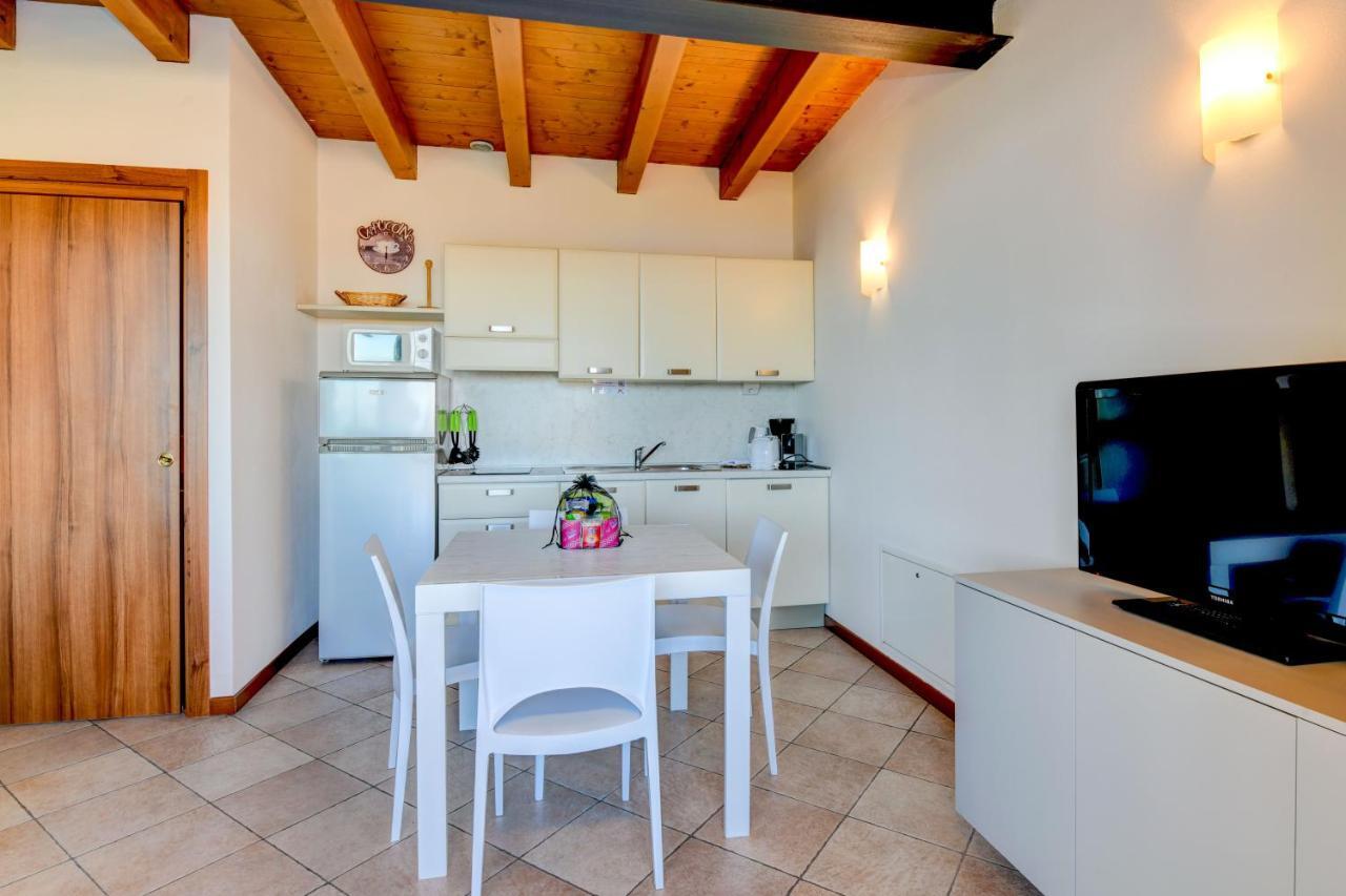 Relais Rosa Dei Venti -Ciao Vacanze- Moniga del Garda ภายนอก รูปภาพ