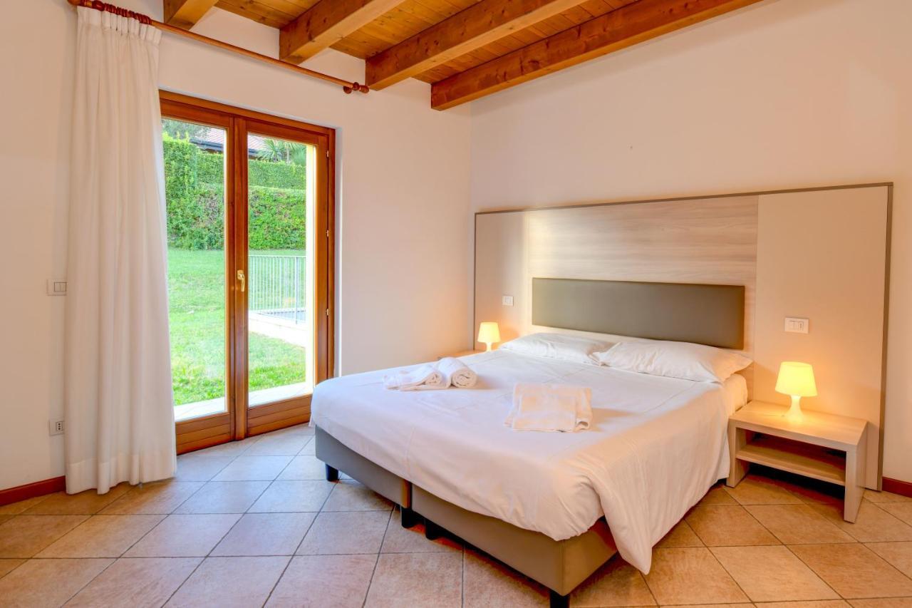 Relais Rosa Dei Venti -Ciao Vacanze- Moniga del Garda ภายนอก รูปภาพ