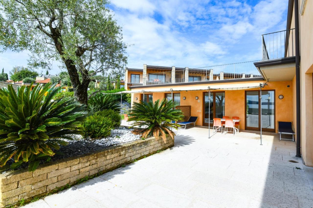 Relais Rosa Dei Venti -Ciao Vacanze- Moniga del Garda ภายนอก รูปภาพ